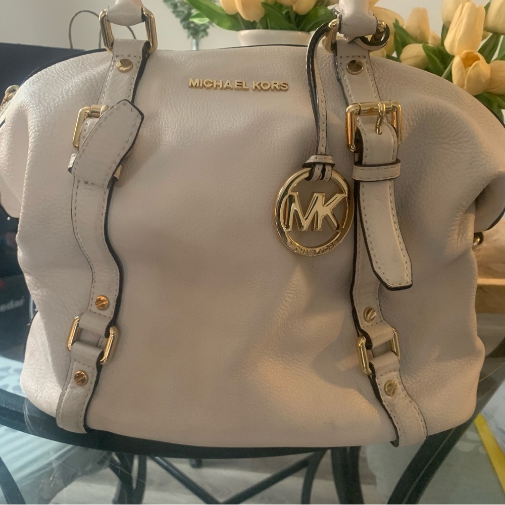 Michael Kors Off-White Leather Shoulder Bag with Gold Accents